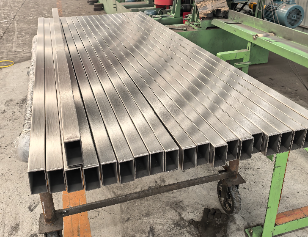 莱芜方管 矩形管 无缝方管生产厂家